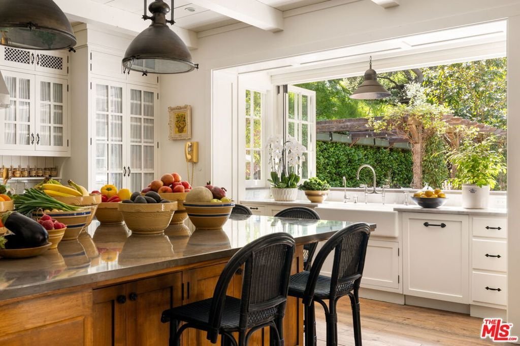 House in Los Angeles, California, United States 5 - 17909308