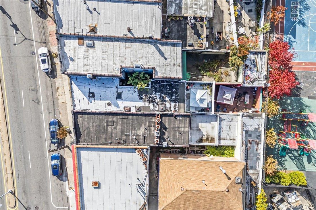 House in New York, New York, United States 5 - 17909792