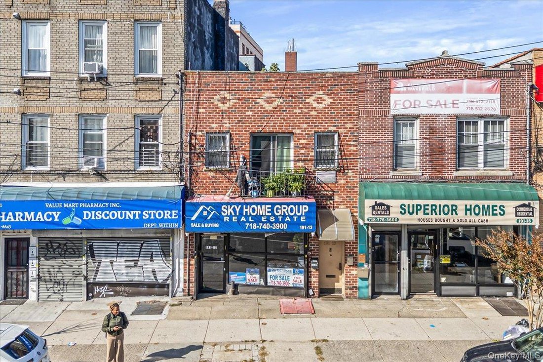 House in New York, New York, United States 1 - 17909792