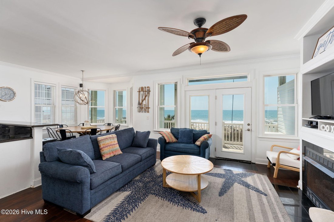 Townhouse in North Topsail Beach, North Carolina, United States 3 - 17909717