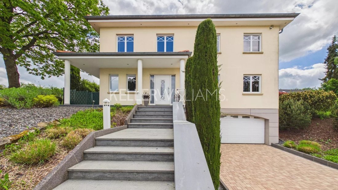 Villa in Garnich, Capellen, Luxembourg 4 - 17908186