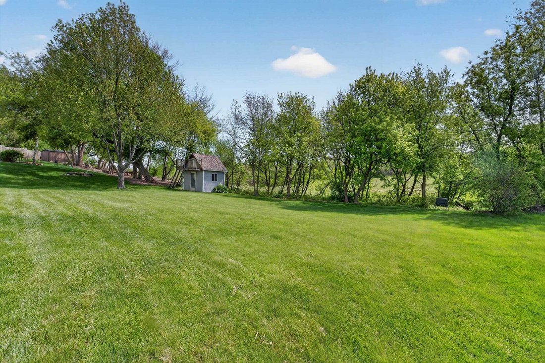 House in Mount Horeb, Wisconsin, United States 5 - 17908909