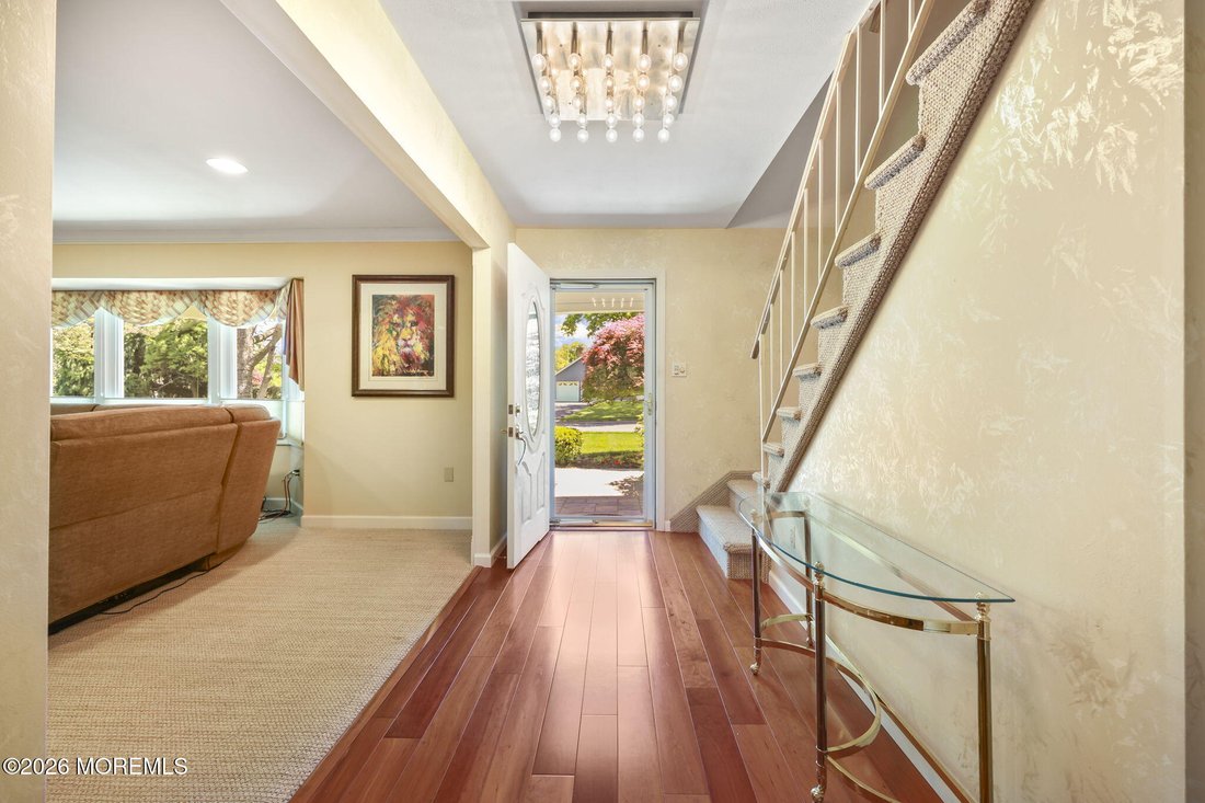 House in Marlboro Township, New Jersey, United States 4 - 17908304