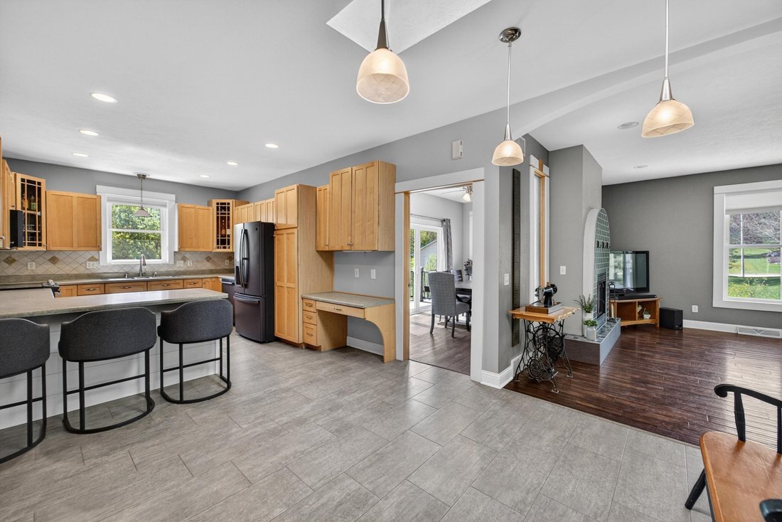 House in Mount Horeb, Wisconsin, United States 5 - 17908909