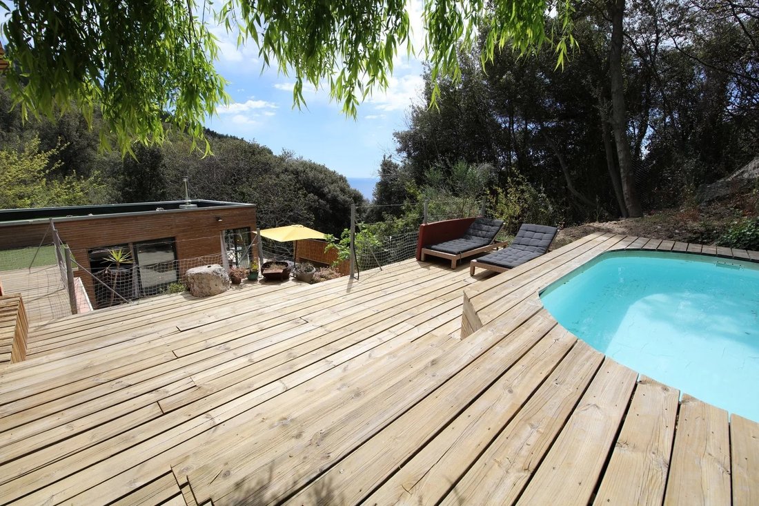 Villa in Èze, Provence-Alpes-Côte d'Azur, France 2 - 17907562