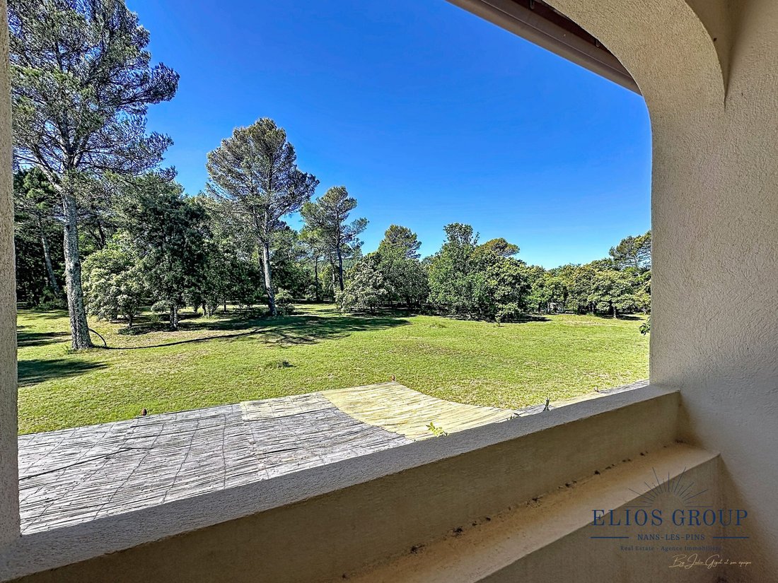 Country House in Besse-sur-Issole, Provence-Alpes-Côte d'Azur, France 2 - 17912383