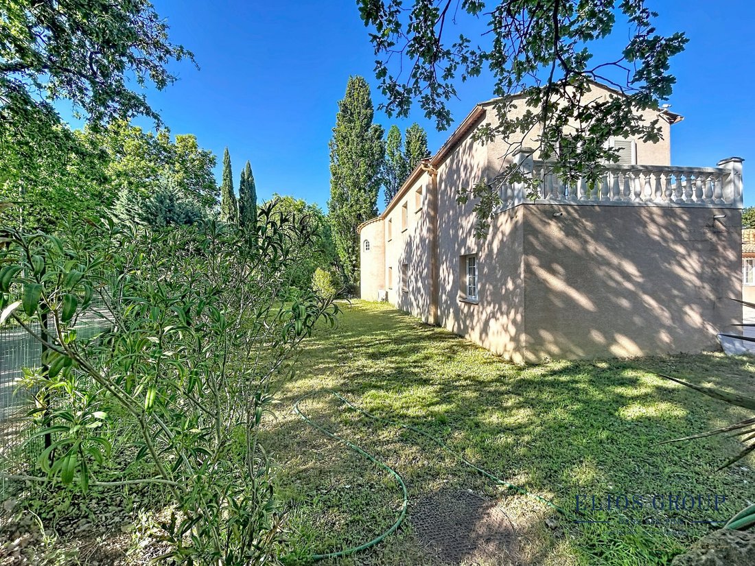 Country House in Forcalqueiret, Provence-Alpes-Côte d'Azur, France 3 - 17912365
