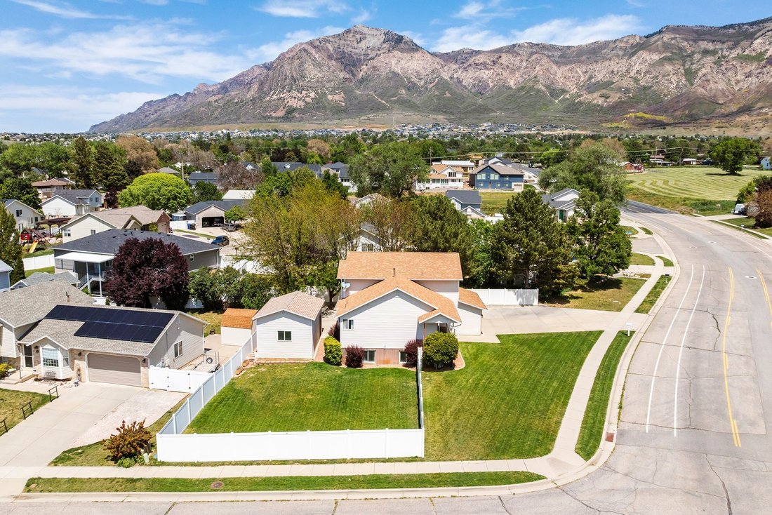 House in Ogden, Utah, United States 3 - 17907904