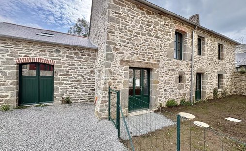 House in Saint-Suliac, Brittany, France 1