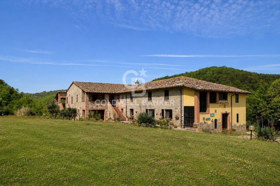 Country House in San Marco, Perugia, Umbria 2 - 17911903