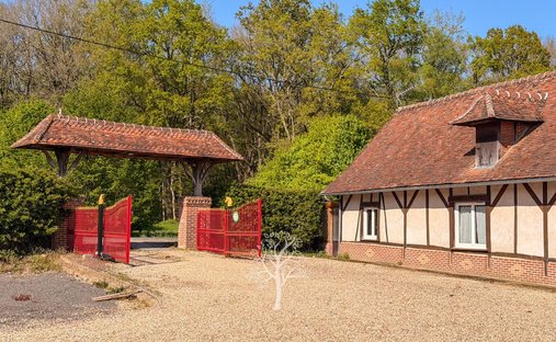 Tenuta a Roncherolles-en-Bray, Normandia, Francia 1