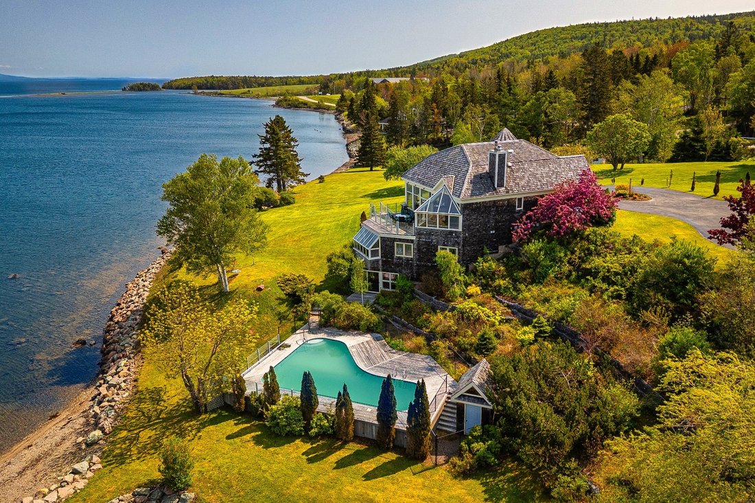 House in Louisdale, Nova Scotia, Canada 2 - 17912027