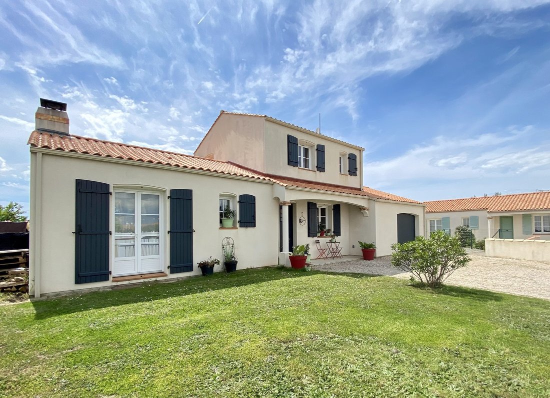 House in Bretignolles-sur-Mer, Pays de la Loire, France 3 - 17456401