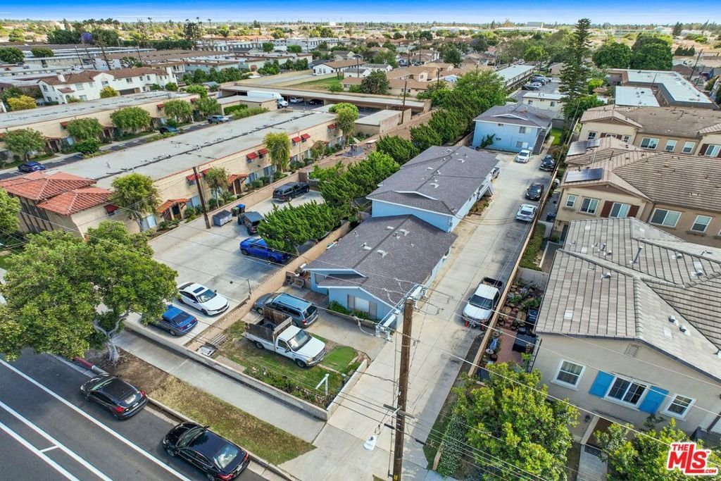 Norwalk, California, United States 5 - 17909331