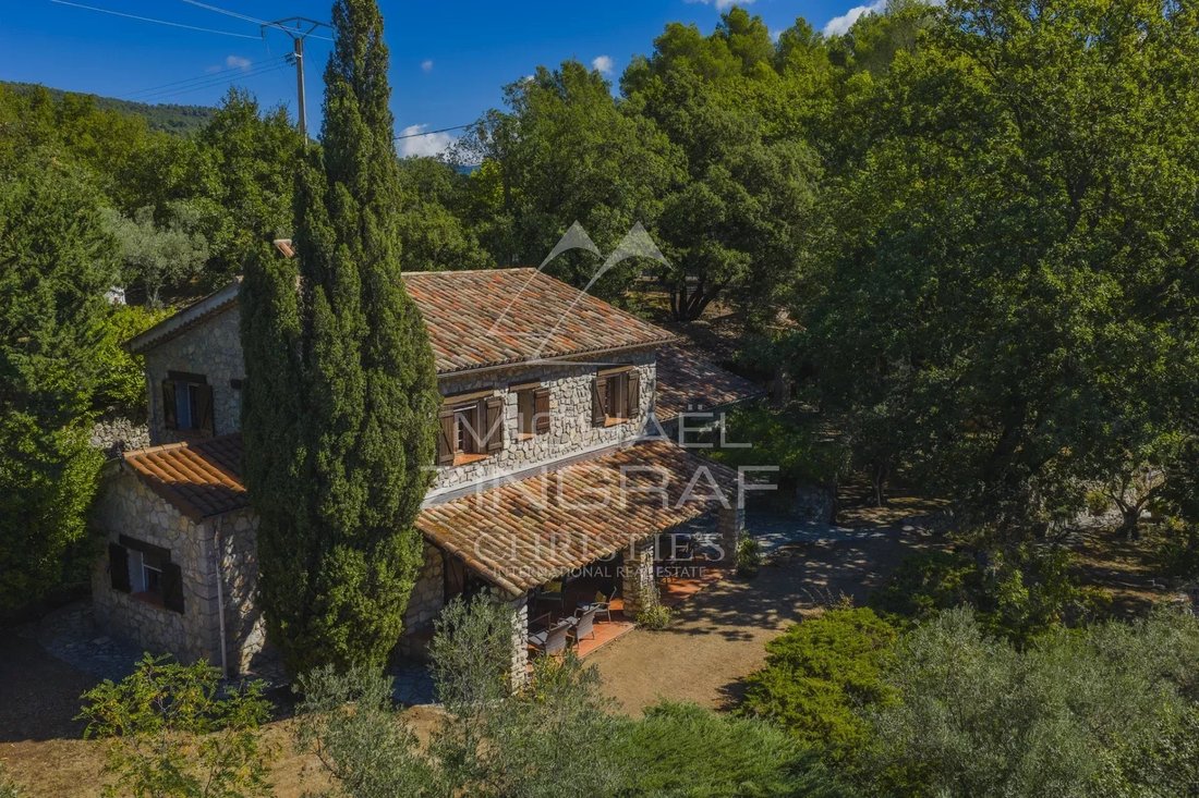 House in Callas, Provence-Alpes-Côte d'Azur, France 2 - 17907475