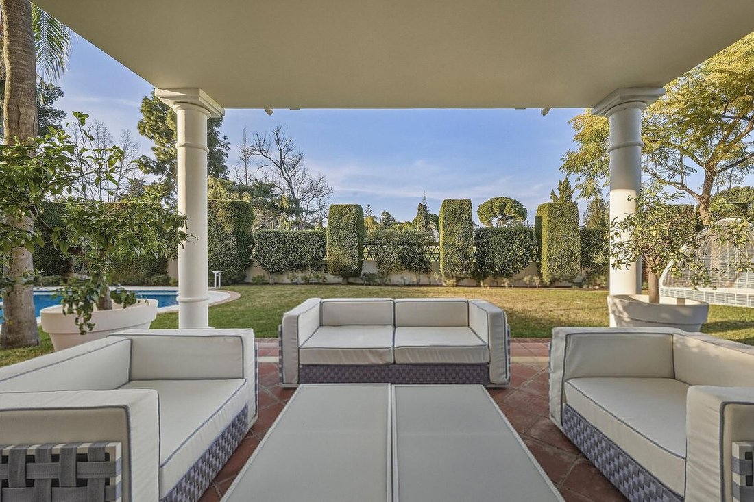 Villa in Guadalmina Alta, San Pedro de Alcantara, Spain 4 - 17907806