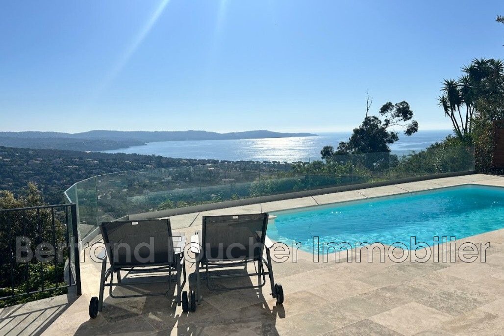 Villa in Sud, Cavalaire-sur-Mer, France 3 - 17777243