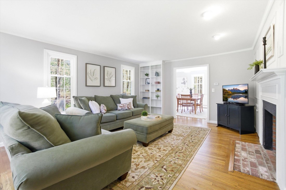 House in Kensington, New Hampshire, United States 3 - 17911302