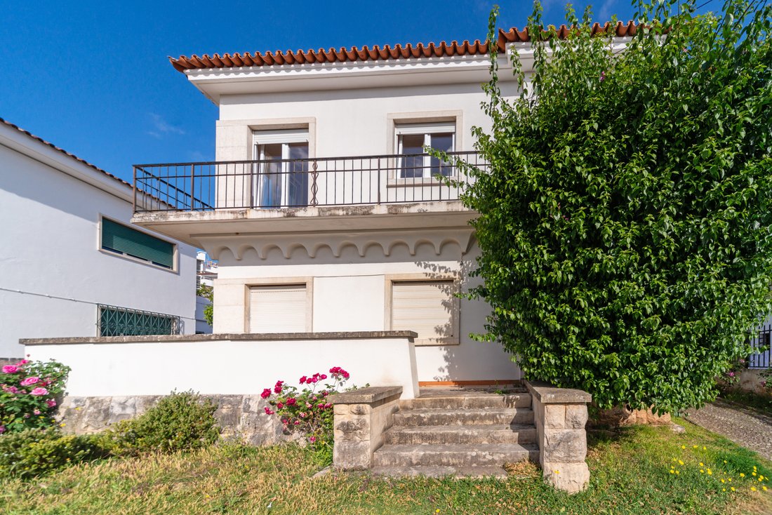 Villa in Oeiras e Sao Juliao da Barra, Paco de Arcos e Caxias, Lisbon, Portugal 1 - 17905983