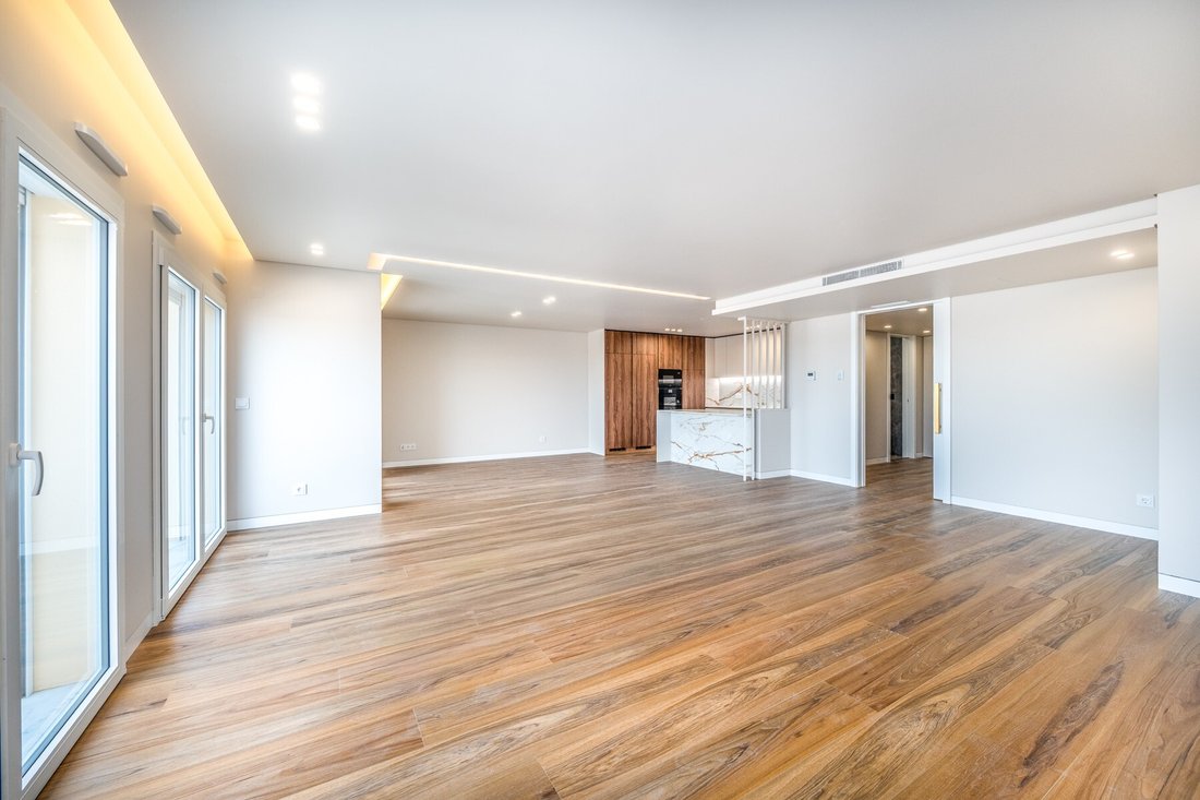 Apartment in Carcavelos e Parede, Lisbon, Portugal 3 - 17907753
