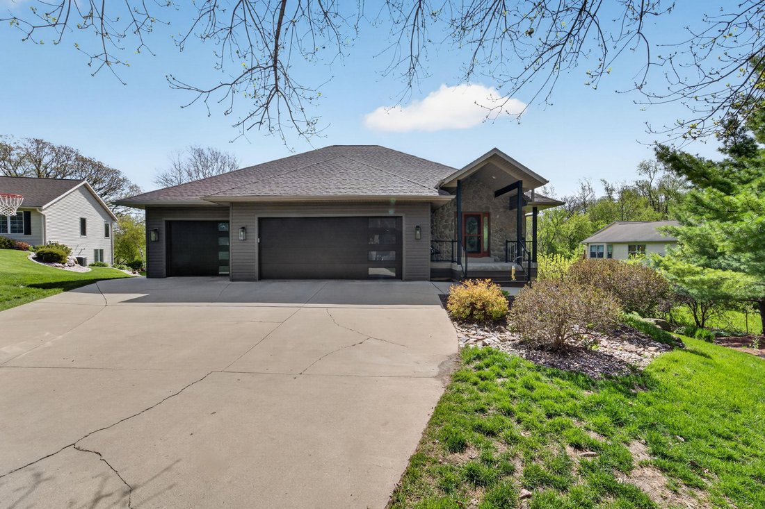 House in Mount Horeb, Wisconsin, United States 2 - 17908909