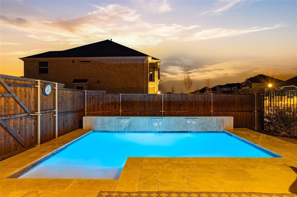 House in Frisco, Texas, United States 2 - 17908105
