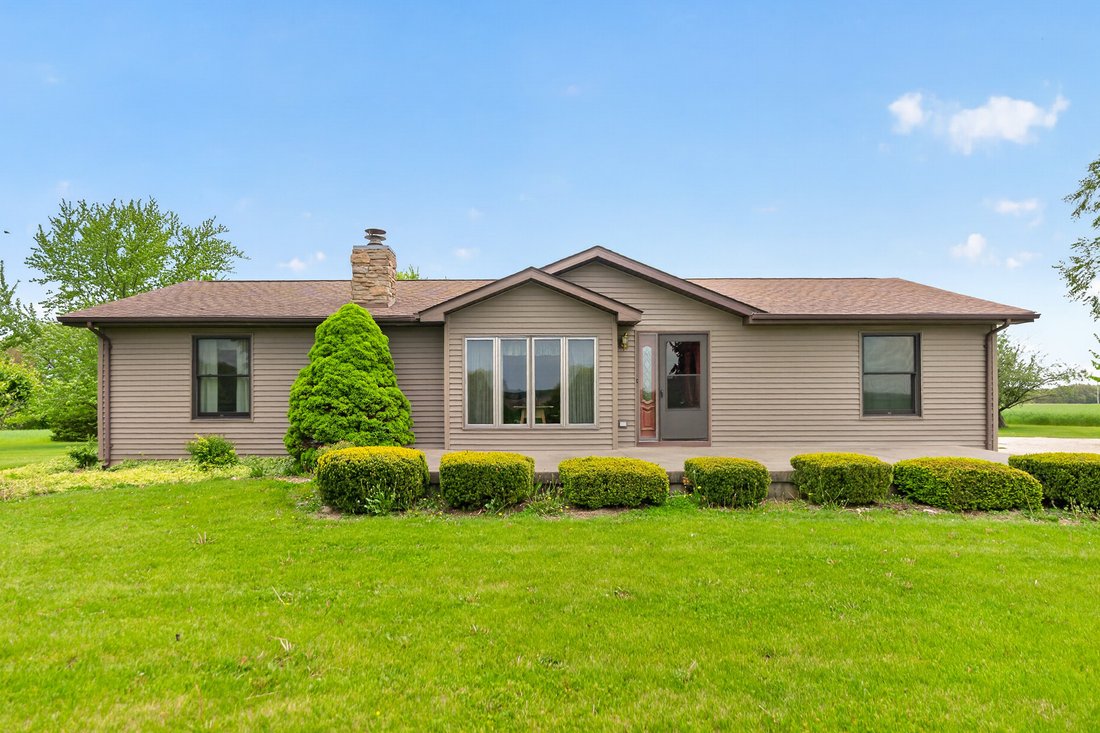 House in Waterman, Illinois, United States 2 - 17907875