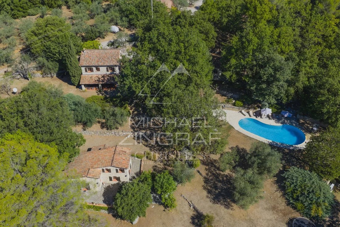 House in Callas, Provence-Alpes-Côte d'Azur, France 1 - 17907475