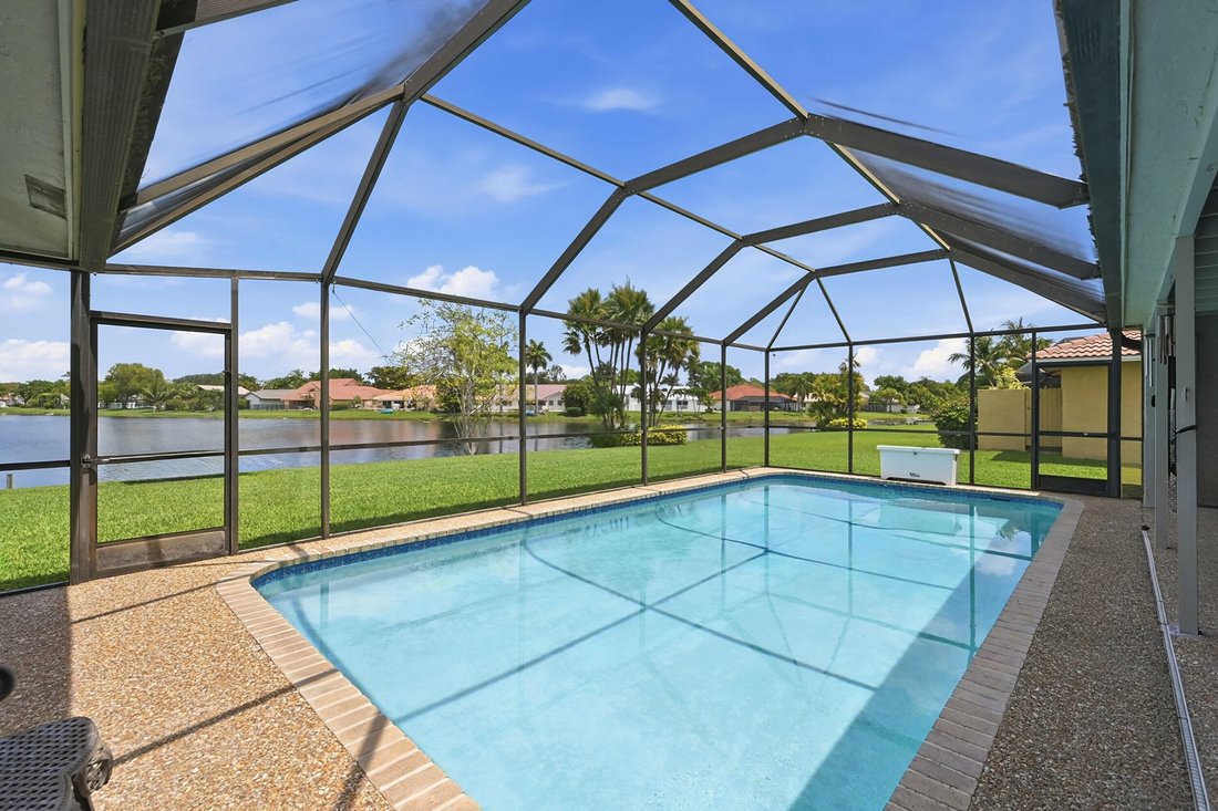 House in Coral Springs, Florida, United States 3 - 17905907