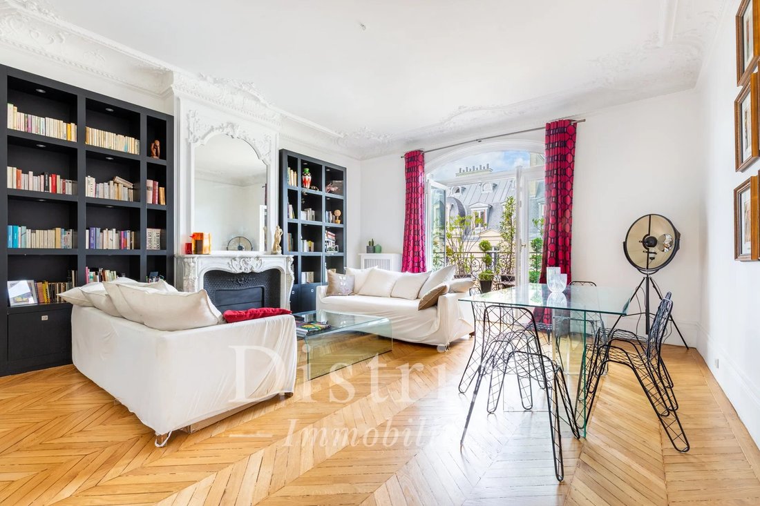 Apartment in Pereire-Malesherbes, Paris 17e Arrondissement, Paris 4 - 17908111