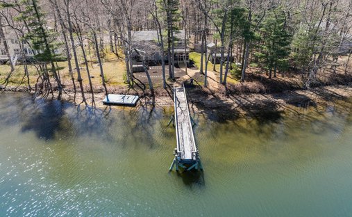 House in Greenland, New Hampshire, United States 1