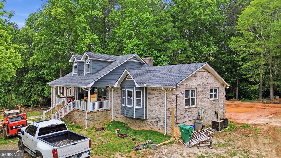 Winder, Georgia, United States 1 - 17882662