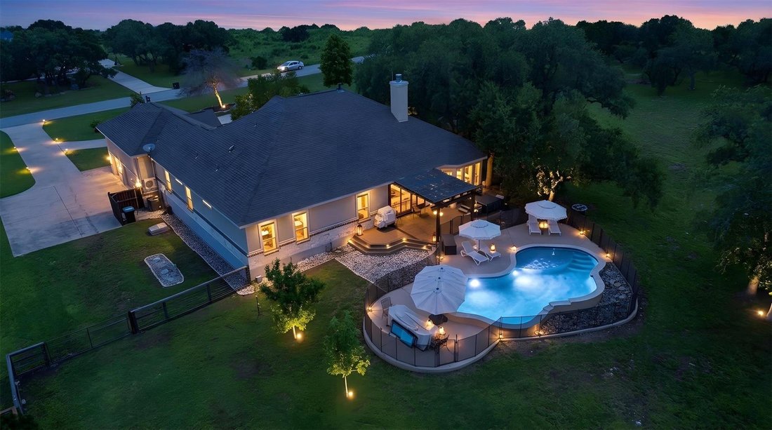 House in San Antonio, Texas, United States 2 - 17905121