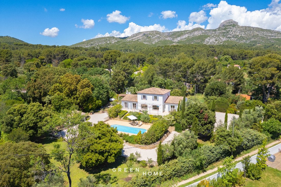 House in Ganteaume, Aubagne, France 1 - 17910145