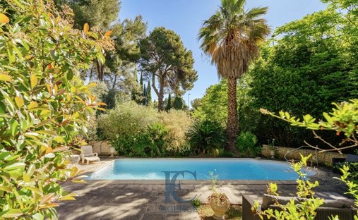 House in Saint-Cyr-sur-Mer, Provence-Alpes-Côte d'Azur, France 1