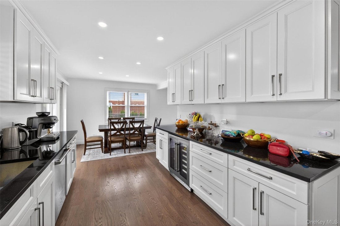 House in Tuckahoe, New York, United States 5 - 17906326