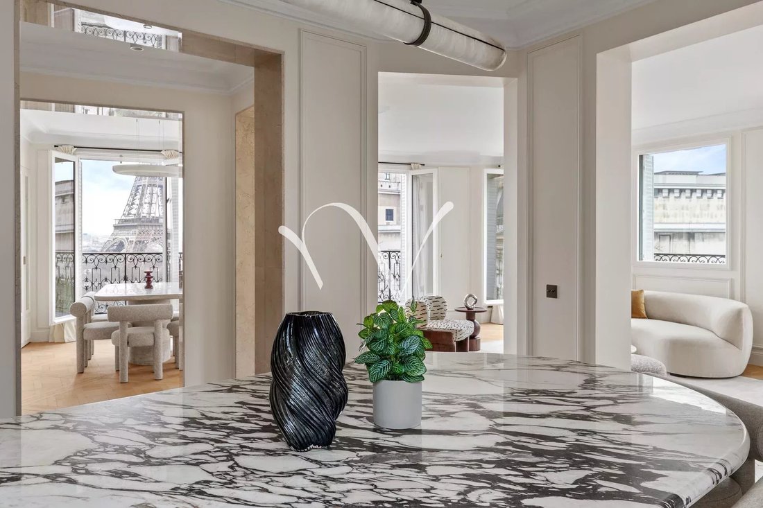 Apartment in Chaillot, Paris 16e Arrondissement, Paris 4 - 17844939