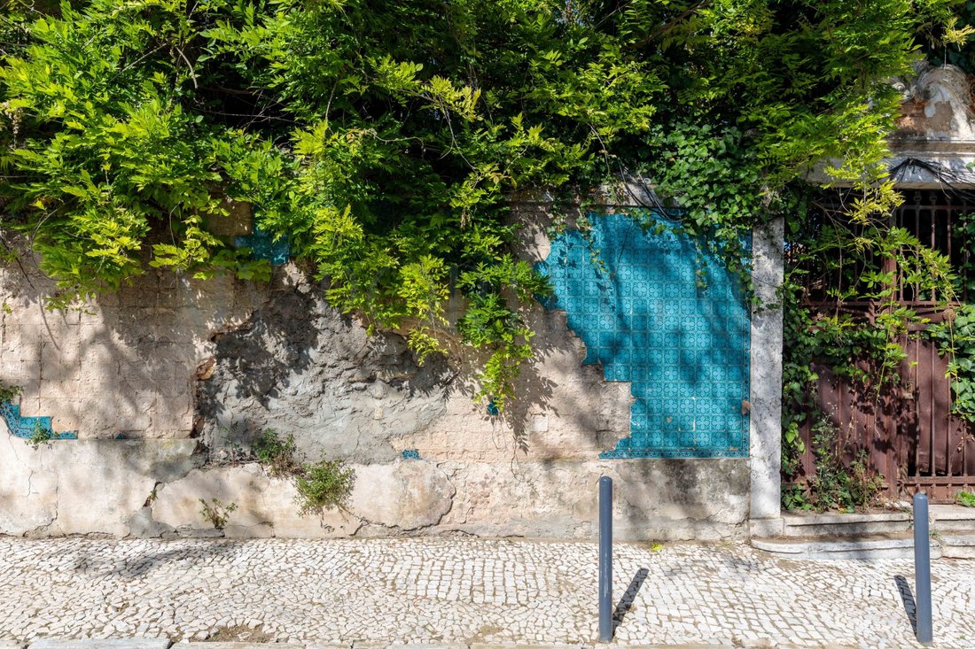 Chateau in Santa Clara, Lisbon, Portugal 5 - 17907674
