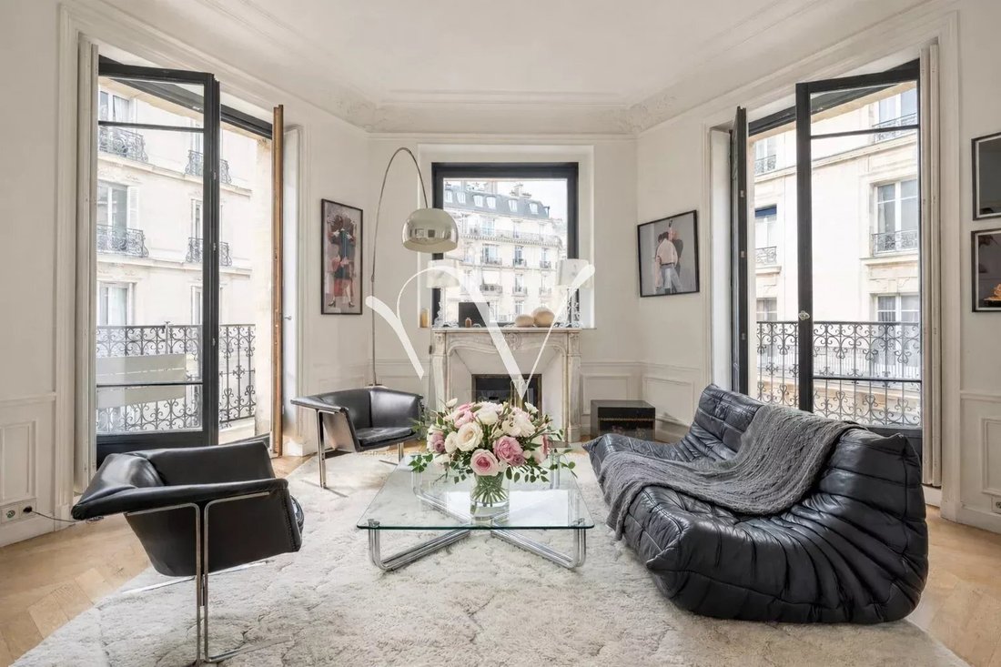 Apartment in Porte Dauphine, Paris 16e Arrondissement, Paris 3 - 17397732