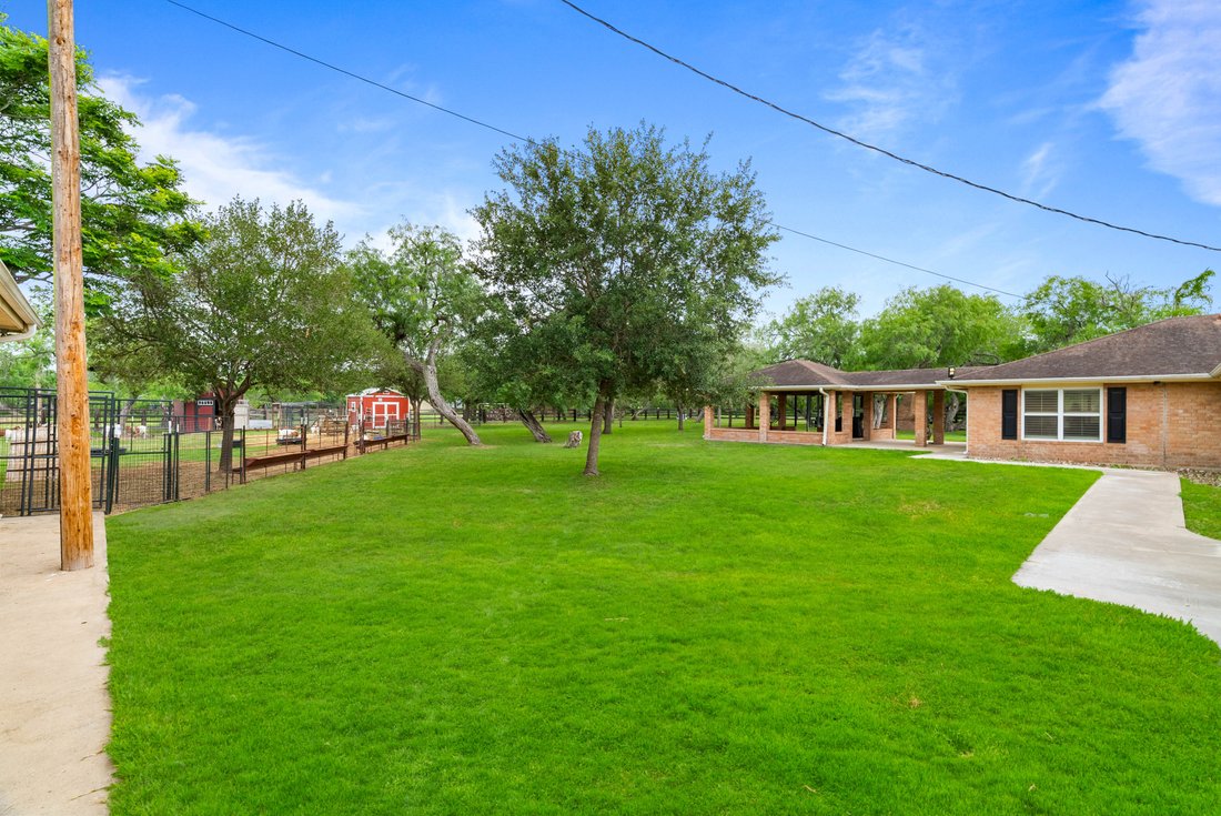 House in Odem, Texas, United States 2 - 17906895