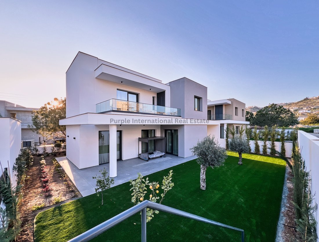 Villa in Agios Tychon, Limassol, Cyprus 1 - 17908226