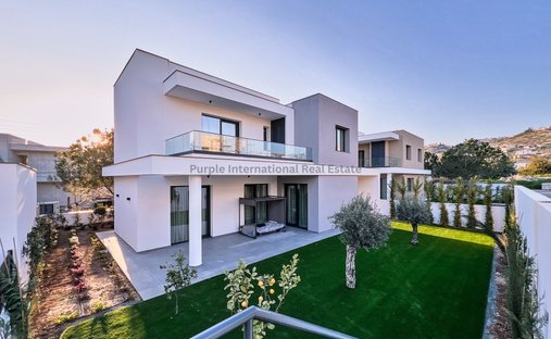 Villa in Agios Tychon, Limassol, Cyprus 1