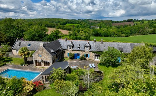 Estate in Bannalec, Brittany, France 1