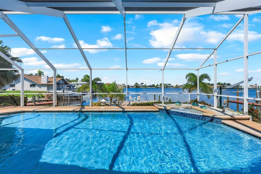 House in Cape Coral, Florida, United States 2 - 17909168
