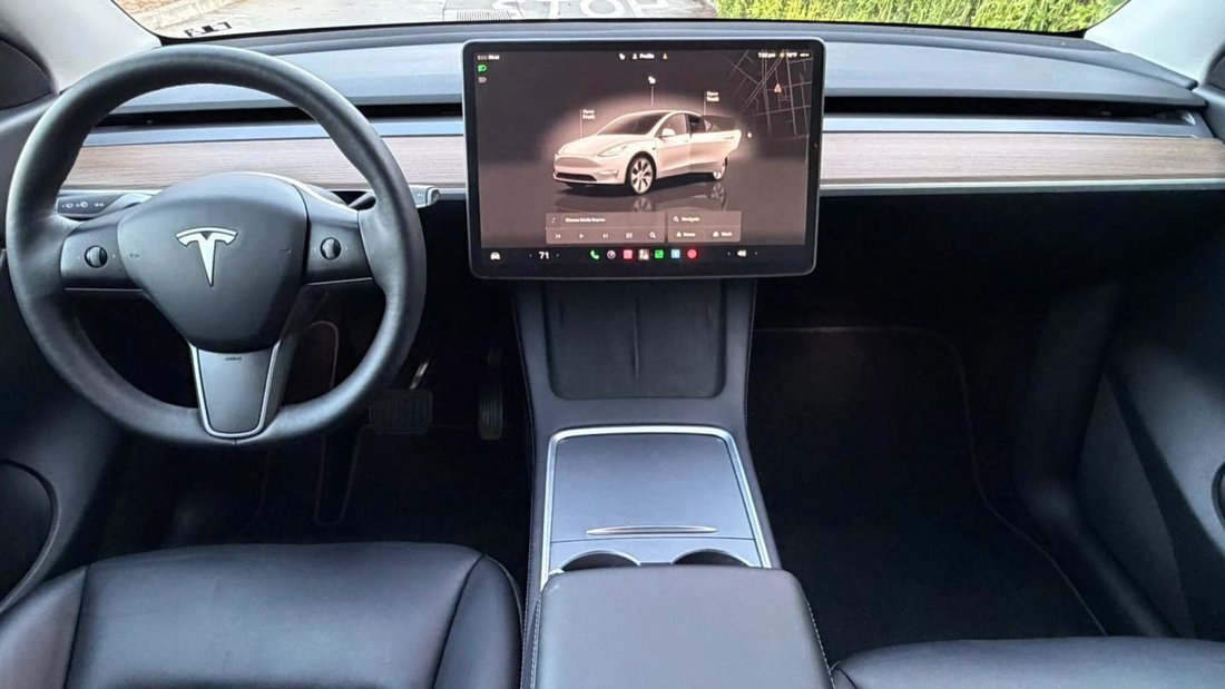 Suv in Hawthorne, CA, United States 4 - 17908257