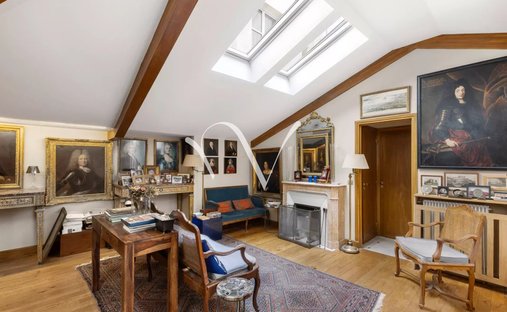 Apartment in Saint Germain l'Auxerrois, Paris 1er Arrondissement, Paris 1