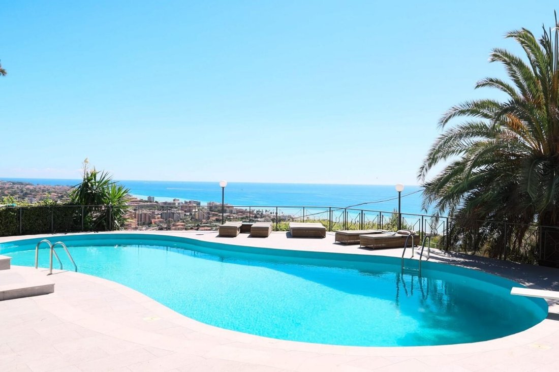 House in City Center, Ventimiglia, Liguria 2 - 17909060