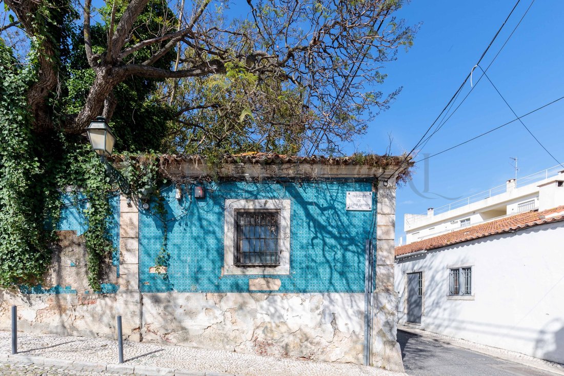 Chateau in Santa Clara, Lisbon, Portugal 4 - 17907674