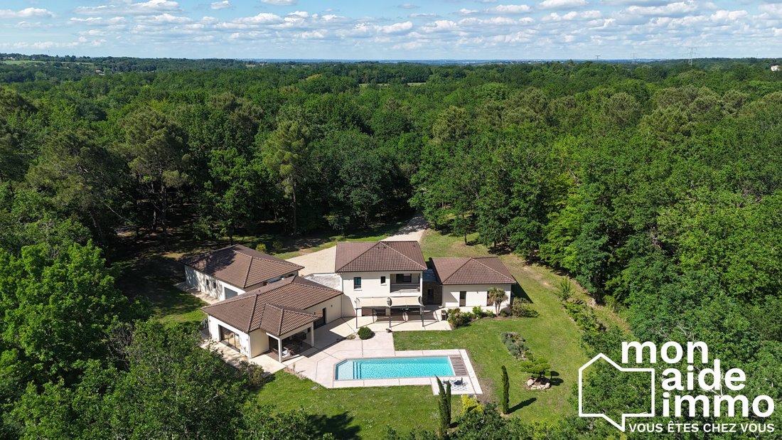 House in Pompignac, Nouvelle-Aquitaine, France 1 - 17912313