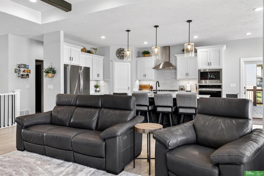 House in Papillion, Nebraska, United States 5 - 17908696